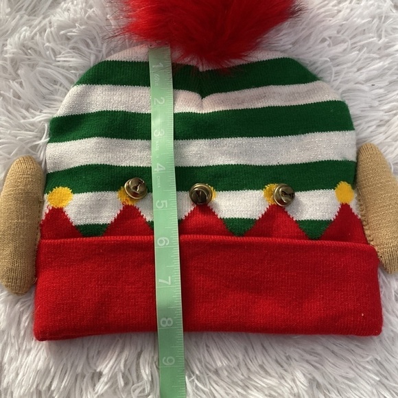 Christmas elf beanie w/bells - Picture 4 of 6